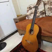 گیتارااصل c40.yamaha