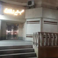 مغازه۳۰متری فلکه گاز مجتمع زیتون