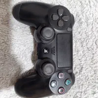 دسته بازی PS4 مشکی  سالم و تست‌شده