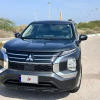اوتلندر ۲۰۲۵ m line