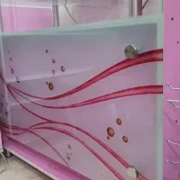 ویترین مغازه