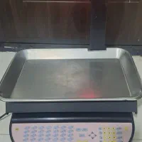 ترازو دیجیتال محک