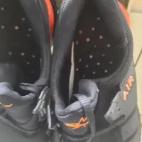 کتونی سایز ۴۲ ۴۳ نوی نو|کیف، کفش، کمربند|رشت, باهنر|دیوار