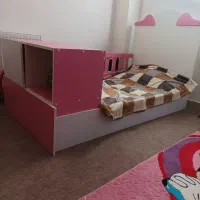 تخت وکمد کودک