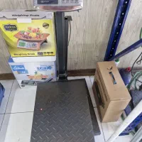 ترازو و باسکول ۴۰ کیلو ۱۵۰ کیلو ۳۰۰ کیلووتعمیرات|فروشگاه و مغازه|شیراز, پودنک|دیوار