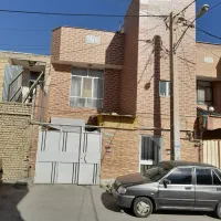 فروش-یا-معاوضه-منزل-دوطبقه-در-امیرآباد-ونجف-اباد