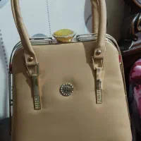 کیف زنونه|کیف، کفش، کمربند|شهریار, شهریار|دیوار