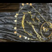 طلاهای زیبا300بالای تابلو