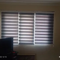 پرده زبرا چند تیکه برا پنجره های باز شو مناسب|پرده، رانر، رومیزی|تهران, بازار|دیوار