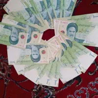 دوهزاری و هزاری شماره پشت سر هم نو نو|کلکسیون سکه، تمبر، اسکناس|اصفهان, سرتاوه|دیوار