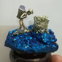 سنگهای زینتی با آدمک معدن کار|کلکسیون اشیاء عتیقه|رفسنجان, |دیوار