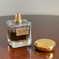عطر زنانه مردانه لوکس رایحه عود ملایم تریفیک عود|آرایشی، بهداشتی، درمانی|تهران, دروس|دیوار