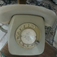 تلفن قدیمی عتیقه