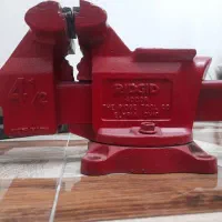 گیره آهنی آمریکایی