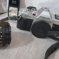 دوربین و تجهیزات سالم و تمیز Canon