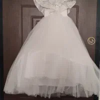 لباس مجلسی دخترانه به همراه صندل مجلسی|کفش و لباس بچه|رباط‌کریم, نصیرشهر|دیوار