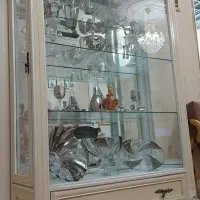 بوفه نیمه کلاسیک