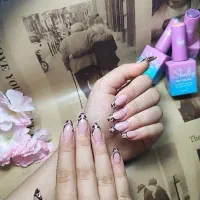 آموزش و آپدیت ناخن 12 جلسه ای