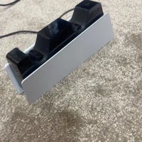 پایه نگهدارنده و شارژر دسته ps5