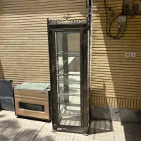 فروش فوری ویترین فرفورژه