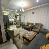 واحد ۶۰ متری شیک و نقلی