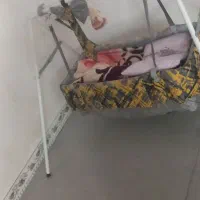 گهواره نوزاد
