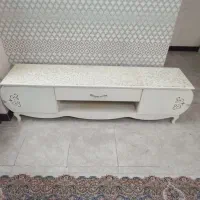 میز ال سی دی خیلی نو استفاده نشده ۴۰×۱۶۰ ام دی اف