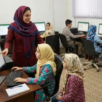 آموزش کامپیوتر ویژه کودکان و نوجوانان