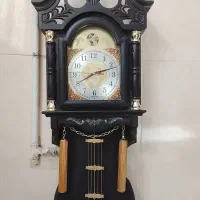 ساعت دیواری بزرگ