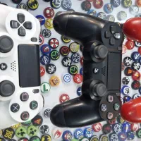 فروش دسته ی ps4|کنسول، بازی ویدئویی و آنلاین|شیراز, ملاصدرا|دیوار