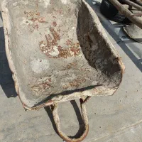 وسایل بنایی و سیمان پاش وتعدادی بلبرینگ|ابزارآلات|قم, نیروگاه|دیوار