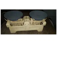 ترازوی ۸۰۰ گرمی