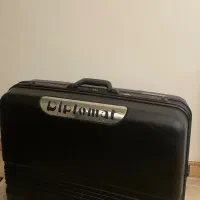 چمدان دیپلمات خریداری شده از دبی