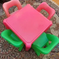 میز و صندلی کودک