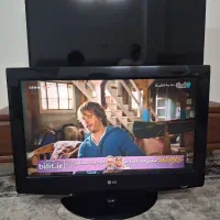 تلویزیون ۳۲ اینچ ال‌جی (LG) درگاه HDMI و VGA  تمیز