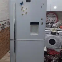 یخچال فریزر و یک عدد هود آشپزخانه معمولی لمسی|هود|فیرورق, |دیوار