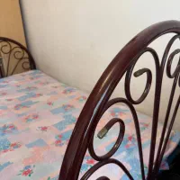 تخت فلزی مدل طاووسی