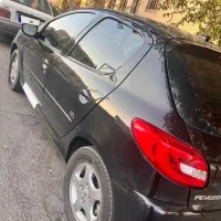 207 اتومات سقف شیشه ای|خودرو سواری و وانت|یزد, |دیوار