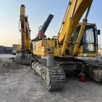 نقاشی ماشین آلات راهسازی جرثقیل در محل