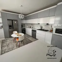 رهن کامل واحد ۱۳۰ متری طبقه دوم خیابان بازیار