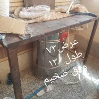 میز کار اهنی