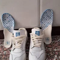کتونی zx420اورجینال درحداکبندبه شرط کمیاب سایز۴۱.۵|کیف، کفش، کمربند|تهران, میدان میوه و تره‌بار مرکزی|دیوار