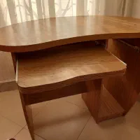 میز تحریر ۱۱۰در۶۰|میز تحریر و کامپیوتر|کاشان, عربها|دیوار