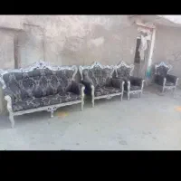 یک دست مبل هفت نفره سلطنتی راحتی باسه عددجلومبلی ن