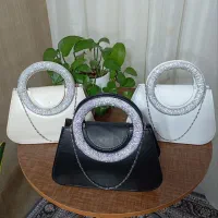 سلام بر شیرازی های گل|کیف، کفش، کمربند|شیراز, اصلاحنژاد|دیوار