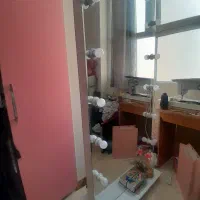 آینه قدی چراغ دار|آرایشگاه و سالن‌های زیبایی|تهران, نیروی هوایی (پیروزی)|دیوار