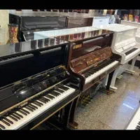Piano YAMAHA