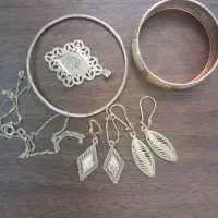 طلا 100بالای خام