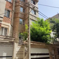 آپارتمان ۴۰ متری واقع در نازی آباد شهرک تختی