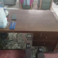 ویترین شیشه ای و میز تحریر|مبلمان خانگی و میز عسلی|ماهدشت, |دیوار